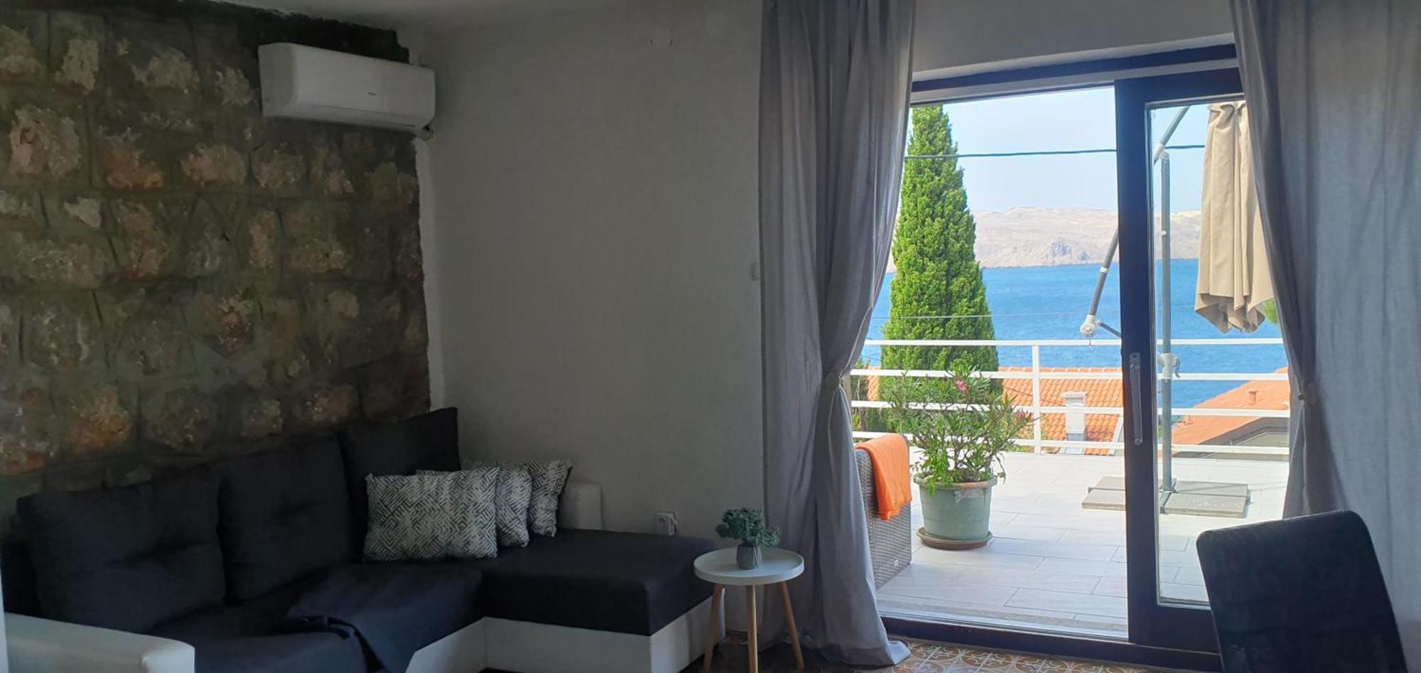 Apartmani Sara Marija Karlobag Cameră foto